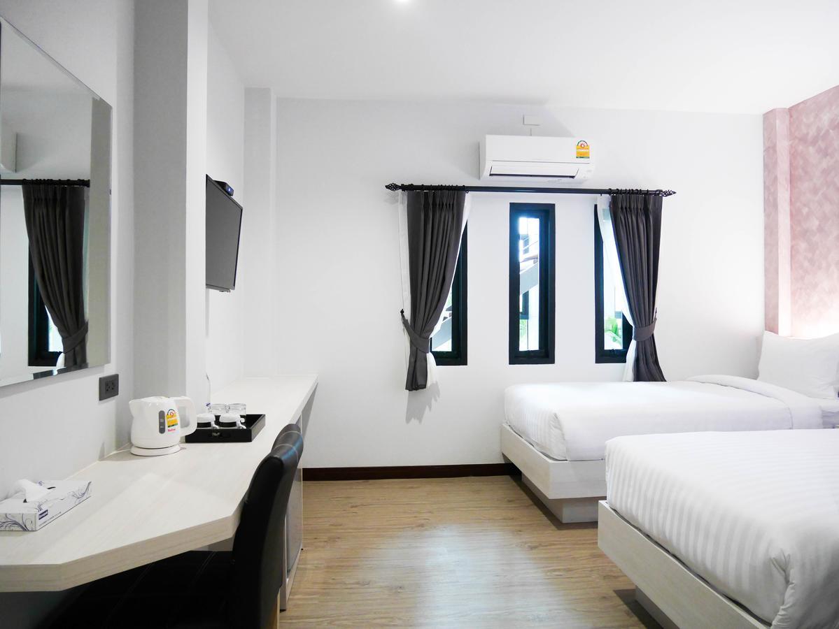 Socool Grand Hotel Nang Rong Eksteriør bilde